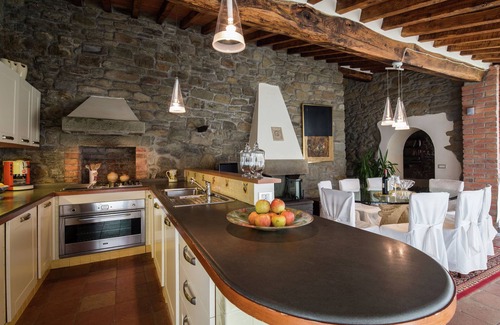Cortona Villa | Villa in Cortona with Pool & Hill Views
