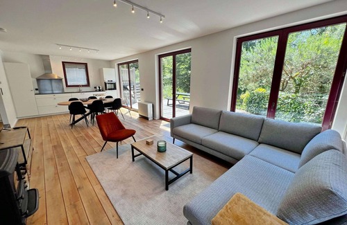 Barvaux House | Villa in Durbuy With Jacuzzi & Golf Access