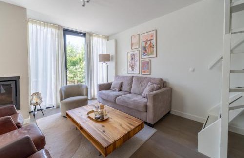 Egmond aan den Hoef House | Villa in Egmond near Beach & Windmill
