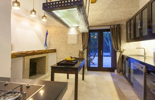 Santa Eulalia del Rio Villa | Villa in Santa Eulària Des Riu with 4 bedrooms sleeps 8