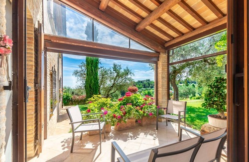 Fano Villa | Villa in Fano with 6 bedrooms sleeps 14