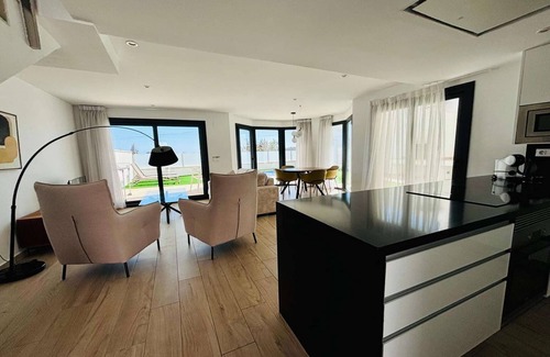 Finestrat House | Villa in Finestrat privézwembad, zee- en bergzicht