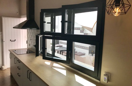 Fuengirola Villa | VILLA IN FUENGIROLA CENTER. NEW LUXURY POOL!
