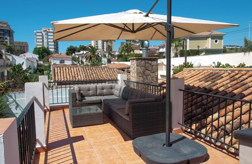 Fuengirola Villa | Villa in Fuengirola, 800 m from the beach!