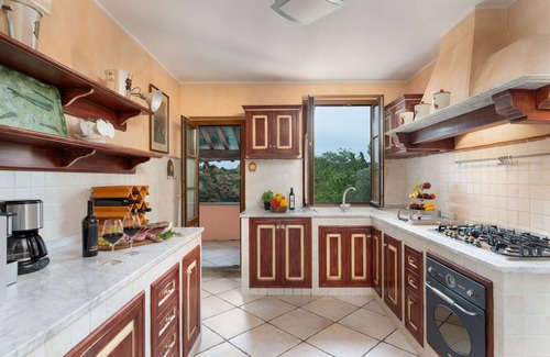 Grosseto Villa | Villa in Grosseto with 6 bedrooms sleeps 12