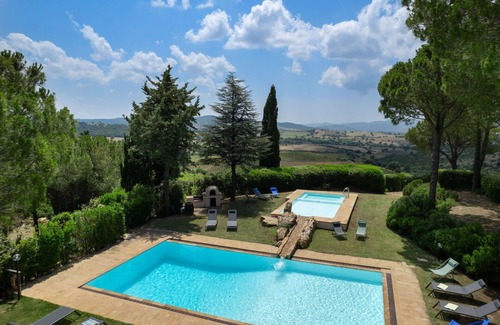 Grosseto Villa | Villa in Grosseto with 6 bedrooms sleeps 12