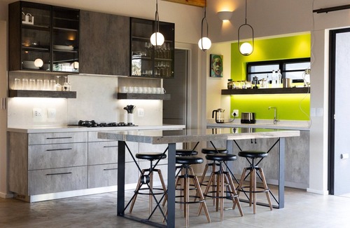 Hoedspruit House | Villa in Hoedspruit with Drakensberg Views