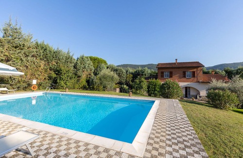 Cortona Villa | Villa in Il Passaggio with 5 bedrooms sleeps 10