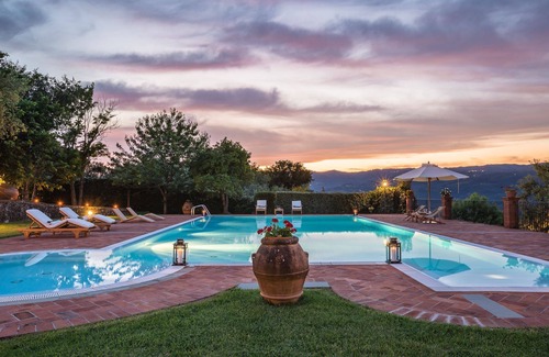 Monsummano Terme Villa | Villa in Monsummano Terme with 4 bedrooms sleeps 8