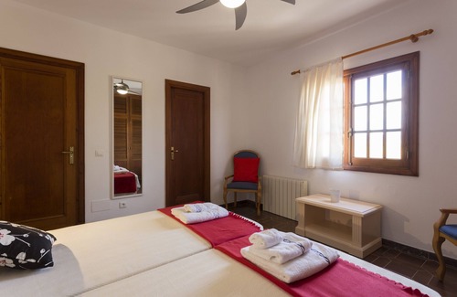 Palma de Mallorca House | Villa in Palma de Mallorca with pool
