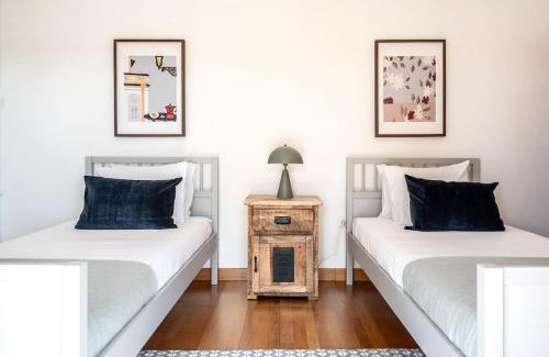 Sao Simao Villa | Villa in Azeitao w Pool and Garden