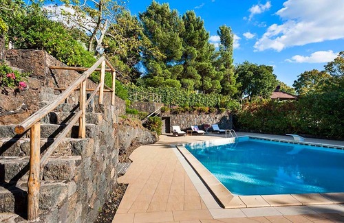 Ragalna Villa | Villa in Ragalna near Mount Etna with Pool