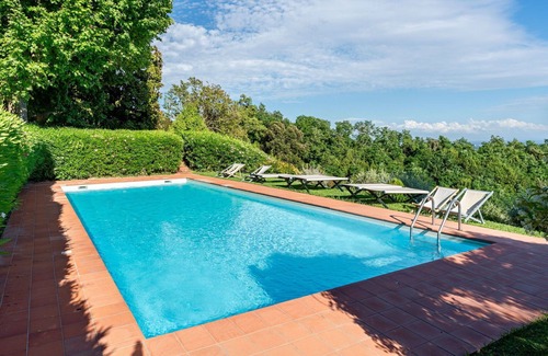 Capannori Villa | Villa in Segromigno In Monte with 11 bedrooms sleeps 22