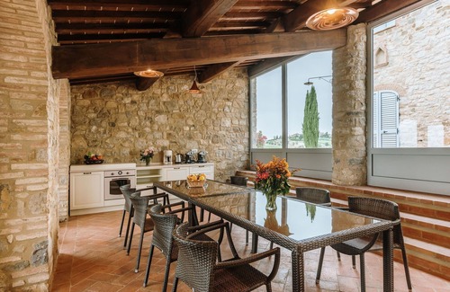 Castelnuovo Berardenga Villa | Villa in Santa Chiara with 8 bedrooms sleeps 16