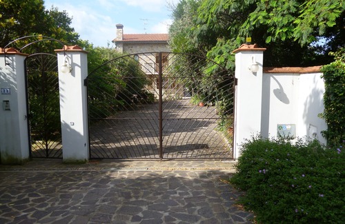 Gavorrano Villa | Villa in secluded grounds of 1 hectare, easy access to sea, shops and restaurant
