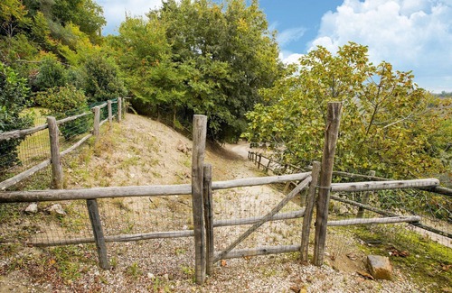 Castiglione in Teverina Villa | Villa in Sermugnano with Pool & Garden