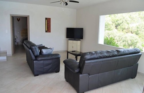 Favone House | Villa in Solenzara with Pool & Sea View