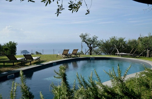 Piano di Sorrento Villa | Villa in Sorrento with 4 bedrooms sleeps 8