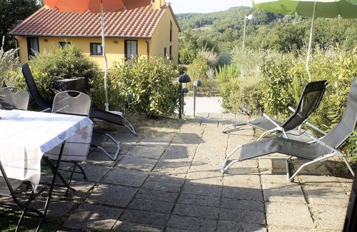 Gambassi Terme House | Villa in the woods and countryside near San Gimignano