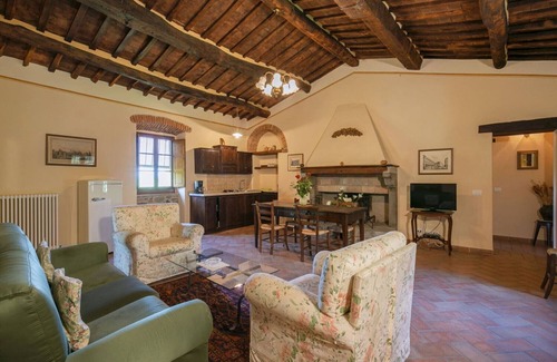 Cortona Villa | Villa in Tuscany with Private Pool & BBQ