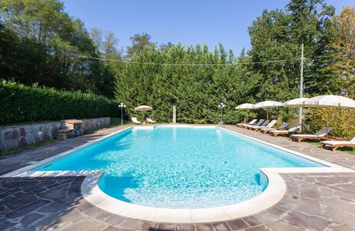 Vicchio Villa | Villa in Vicchio with 10 bedrooms sleeps 20