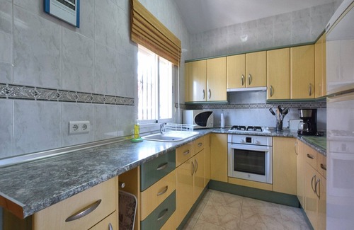 Alcaucin House | Villa in Viñuela with Private Pool & Views