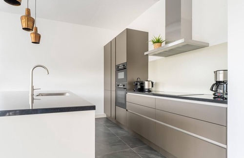 Zeewolde Villa | Villa in Zeewolde near Flevostrand Beach