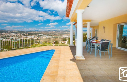 Paichi Villa | Villa INTEGRITY by Abahana Villas