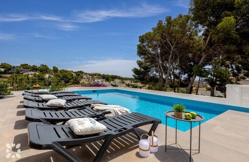 Urbanitzacio la Fustera Villa | Villa IPANEMA by Abahana Villas