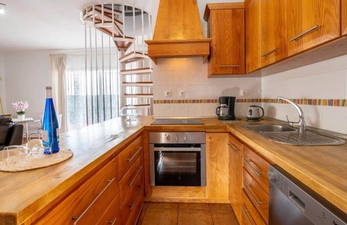 Callao Salvaje Ski Chalet | Villa Iris - Three Bedroom Chalet, Sleeps 5