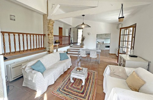 Sillans-la Cascade House | Villa Isabella - Haven of peace with swimming pool and panoramic view. sleeps 4