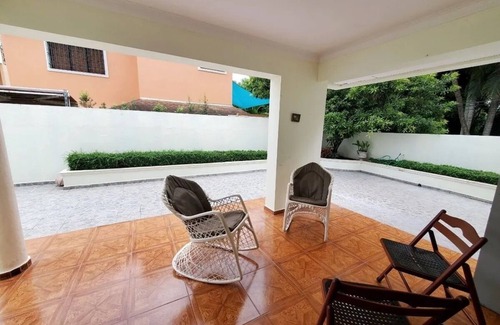 Santo Domingo Villa | Villa Isabel, Frente Patio de Colombia, Cerca Embajada de United States