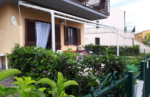 Campofelice di Roccella Villa | Villa on the sea