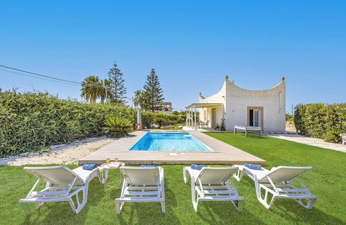 Santa Maria del Focallo Villa | Villa Indaco by Villa Plus