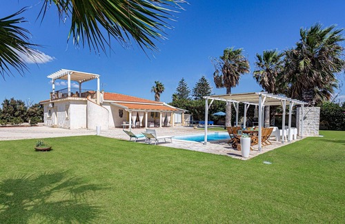 Santa Maria del Focallo Villa | Villa Clara Ispica by Villa Plus