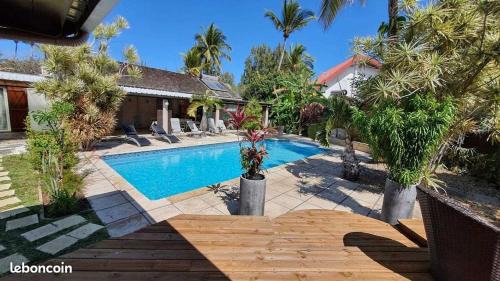 L'Ermitage-les-Bains Villa | Villa Jacuzzi 60 m du lagon