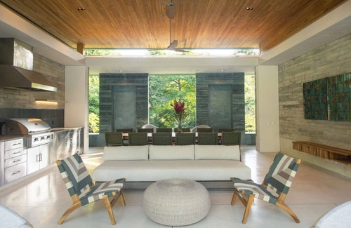 Culebra House | Villa Jade - Stylish Oceanfront Getaway with Private Beach & Concierge