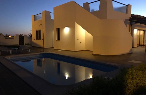 Caleta de Fuste Villa | Villa James is a new 3 bed two bath villa in the Campo de golf development
