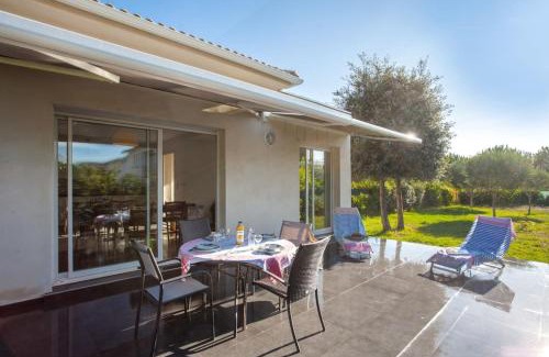 Poggio-Mezzana Villa | Villa Jardins de la Mer