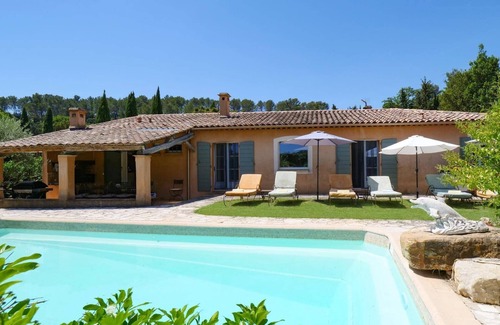 Lorgues Villa | Villa Jas Fontaine by Villa Plus