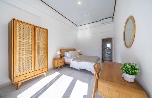 Padonan Villa | Villa Jeda Canggu - New & Modern 3 bedrooms