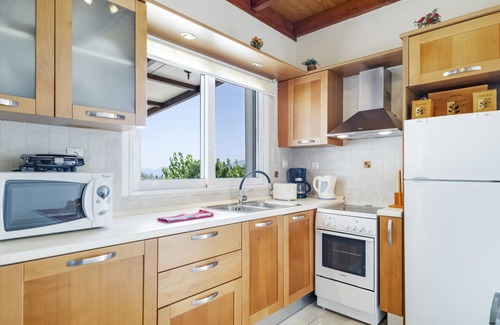 Katomerion Villa | Villa Jimmy's Katomeri 3 with Sea View, Wi-Fi and Air Conditioning