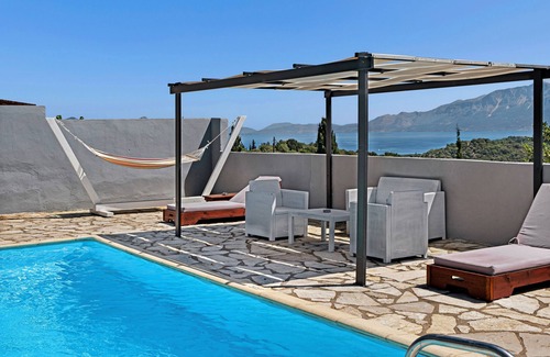 Katomerion Villa | Villa Jimmy's Katomeri 2 with Sea View, Wi-Fi and Air Conditioning