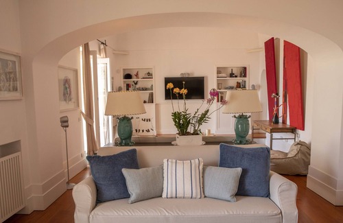 Positano City Centre Villa | Villa Joey is a Prestigious Residence With a Superb View of Positano