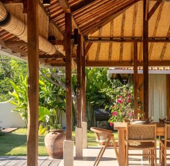 Uluwatu Villa | Villa Joglo Catalina