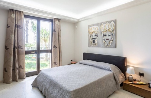 Marsala Villa | Villa Jolie - Luxury Villa with Swimming Pool x8