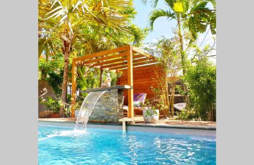 La Saline Les Bains Villa | VILLA KADAL, perle rare à 50m du lagon…