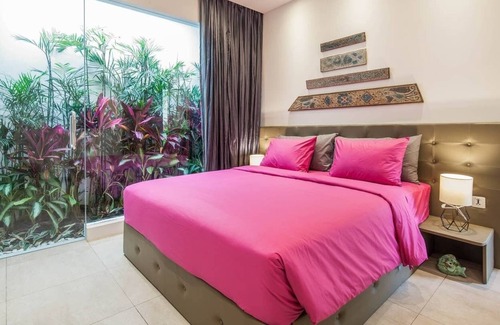 Dyanapura Villa | Villa Kamil New 3 BR 800 m to the beach with Pool