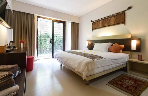 Senggigi Hotel | Villa Karingal