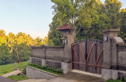 Seririt House | Villa Kedis Munduk - Balinese style villa
